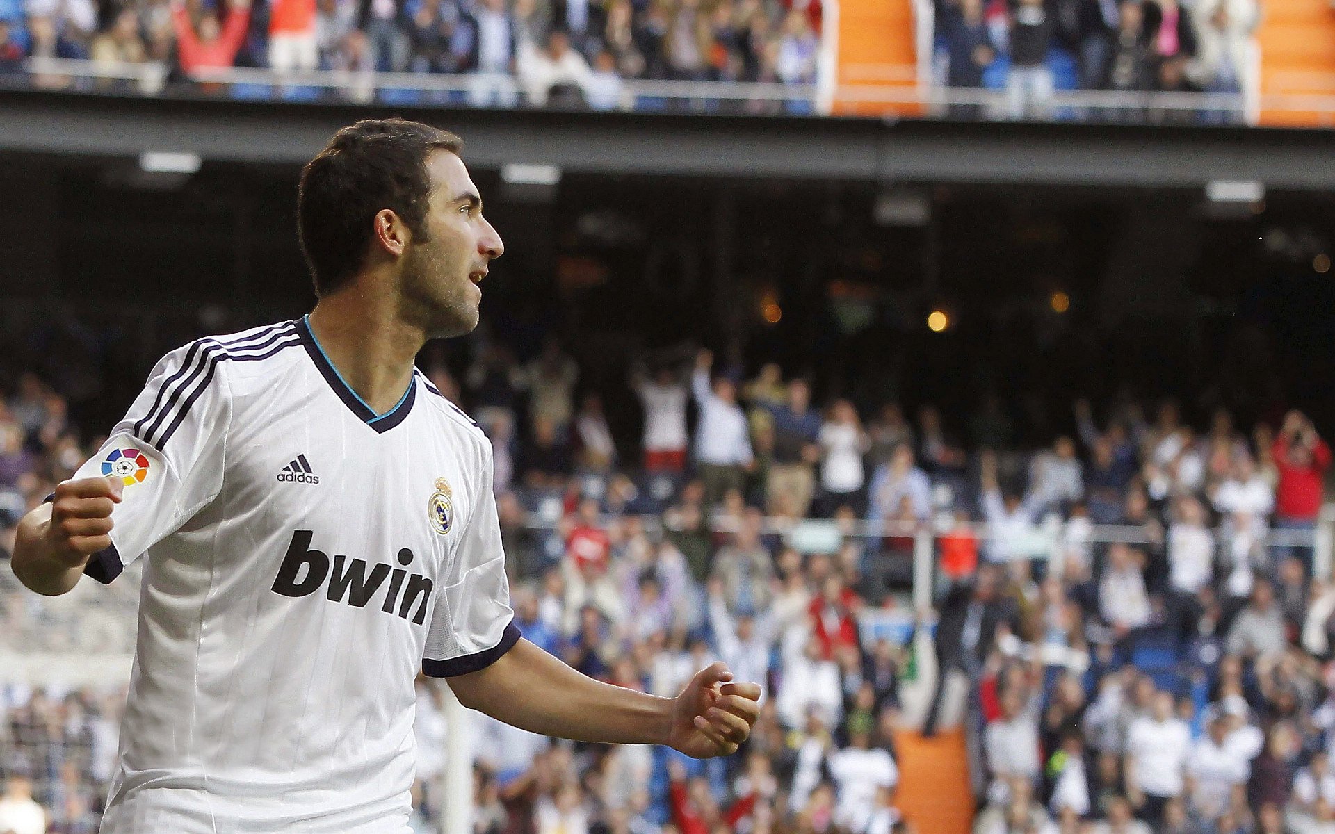 拉沃尔杯横扫温网，穆雷高光时刻背后的网球革命